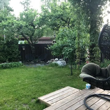 Viihtyisa Erillistalo Puutarhalla Keha I Varrella Espoo