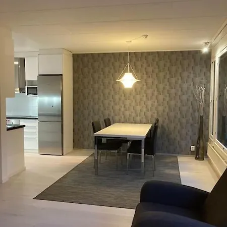 Viihtyisa Erillistalo Puutarhalla Keha I Varrella Espoo